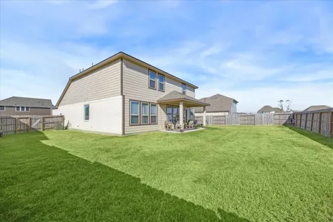 7207 Hillside Avenue Mont Belvieu TX 77523