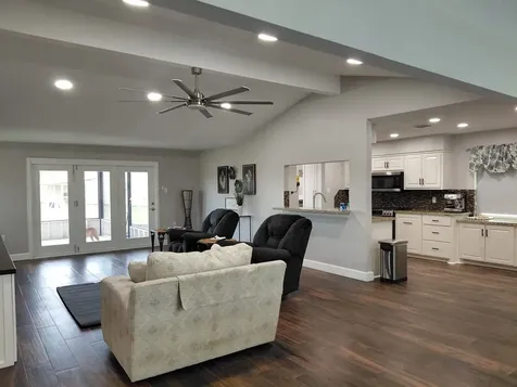 3831 County Road 211 Danbury TX 77534
