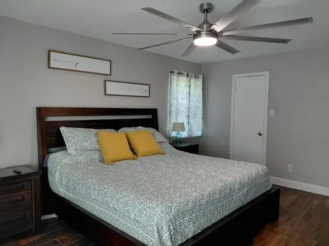 3831 County Road 211 Danbury TX 77534