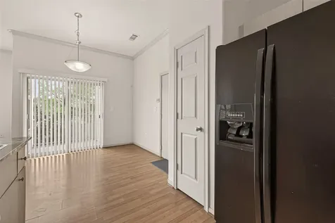 1441 East Street 308 Houston TX 77007