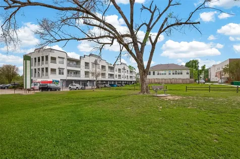 1441 East Street 308 Houston TX 77007