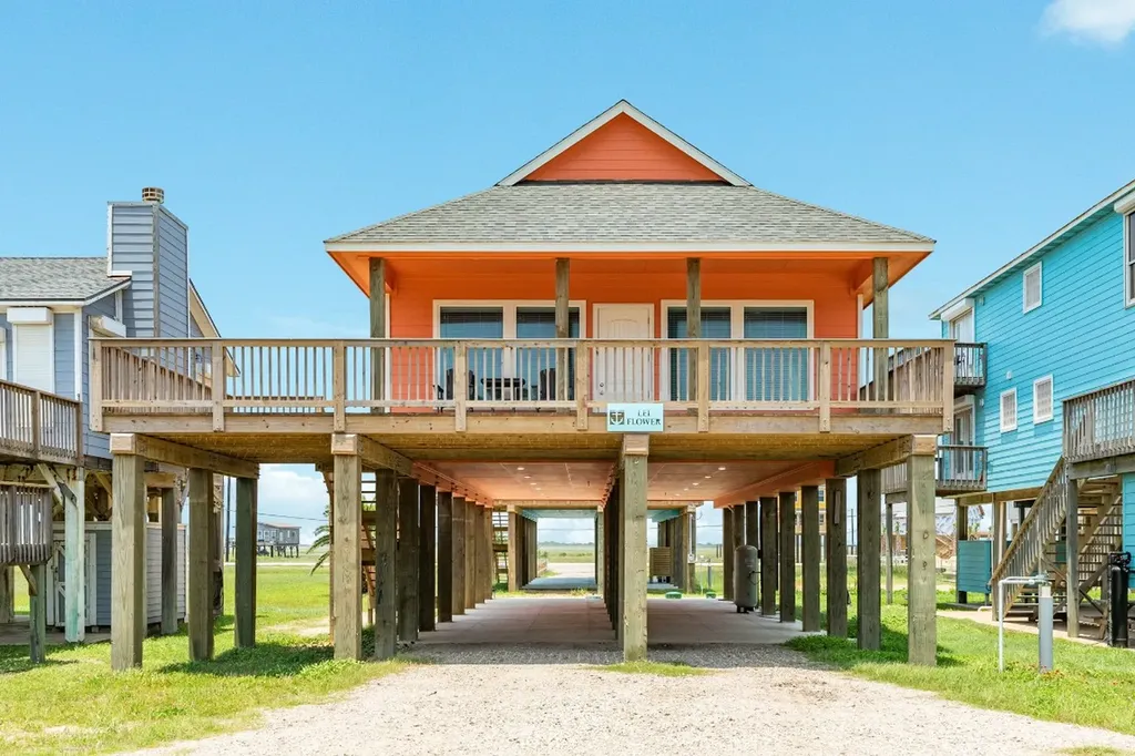 4820 Bluewater Surfside Beach TX 77541