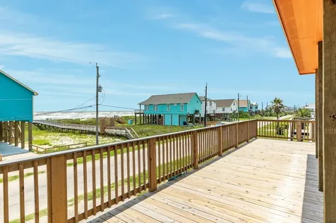 4820 Bluewater Surfside Beach TX 77541