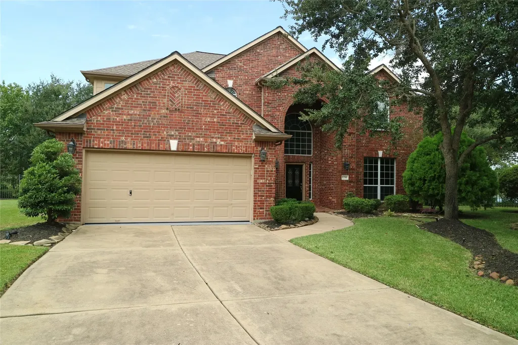 1215 Pelican Hill Court Katy TX 77494