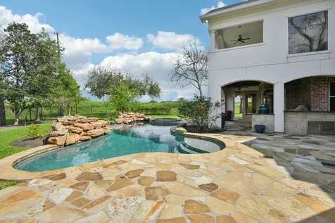 2 Wilmington Court Sugar Land TX 77479