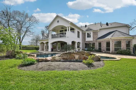 2 Wilmington Court Sugar Land TX 77479