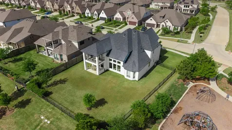 2303 Sweet Almond Drive Brookshire TX 77423