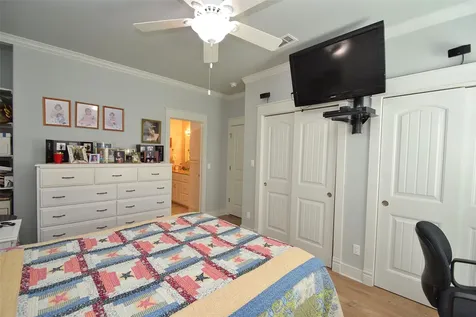 1070 Waterways Drive Crystal Beach TX 77650
