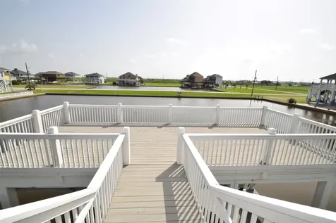 1070 Waterways Drive Crystal Beach TX 77650