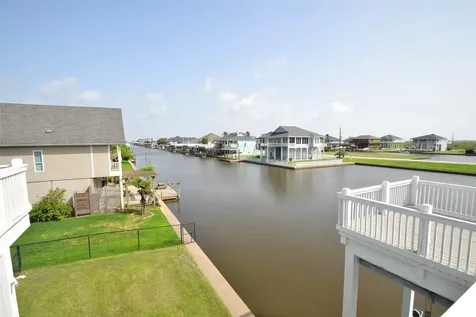 1070 Waterways Drive Crystal Beach TX 77650