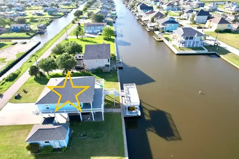 1070 Waterways Drive Crystal Beach TX 77650