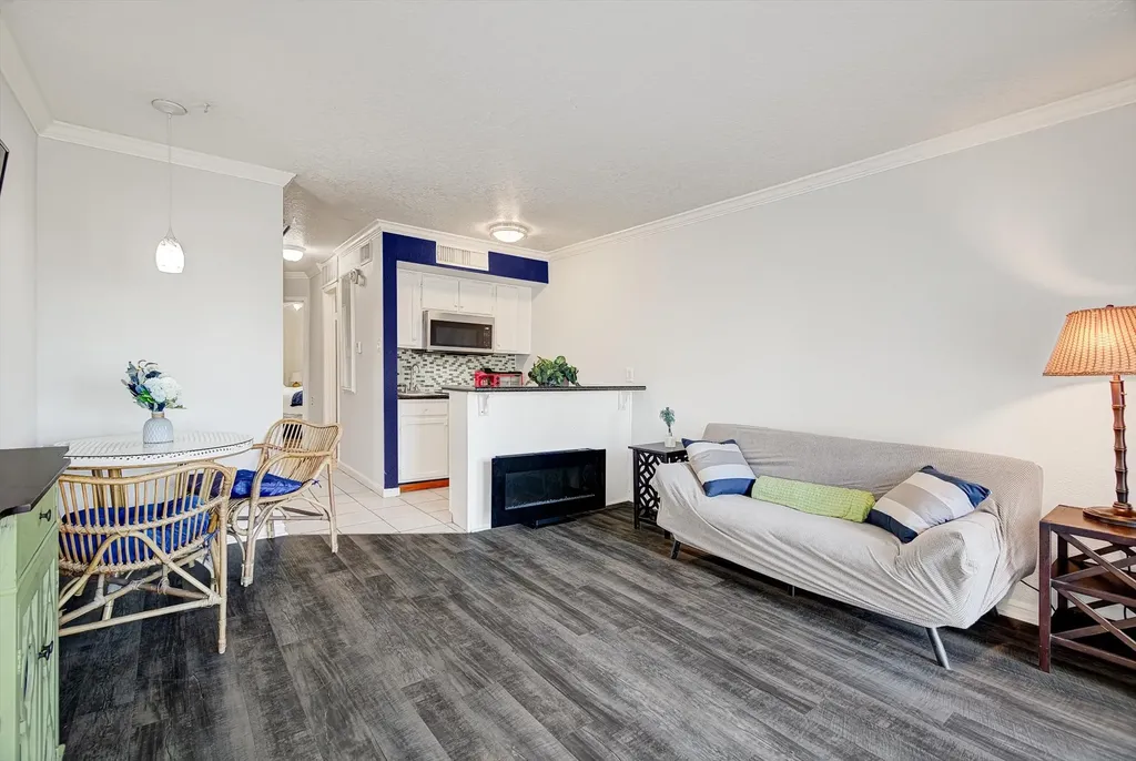 6300 Seawall Boulevard 3113 Galveston TX 77551