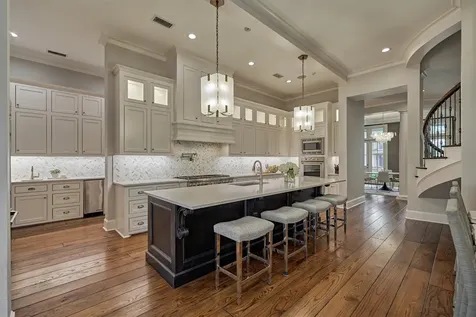 22 E Shore Drive The Woodlands TX 77380