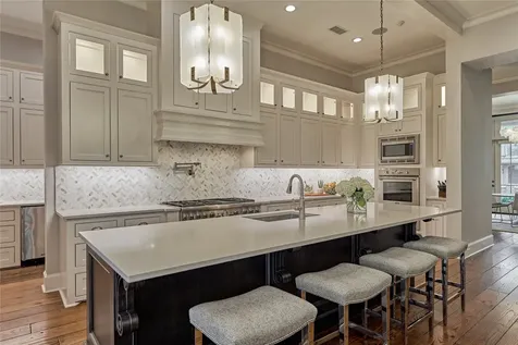 22 E Shore Drive The Woodlands TX 77380