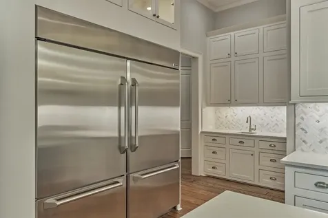 22 E Shore Drive The Woodlands TX 77380