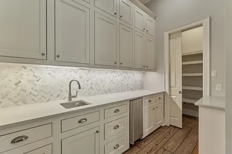 22 E Shore Drive The Woodlands TX 77380