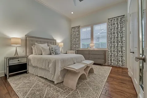 22 E Shore Drive The Woodlands TX 77380