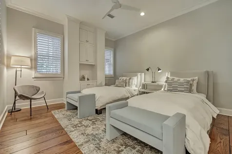 22 E Shore Drive The Woodlands TX 77380
