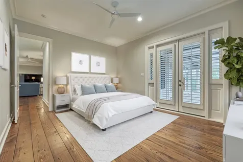 22 E Shore Drive The Woodlands TX 77380