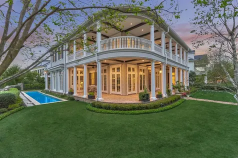 22 E Shore Drive The Woodlands TX 77380