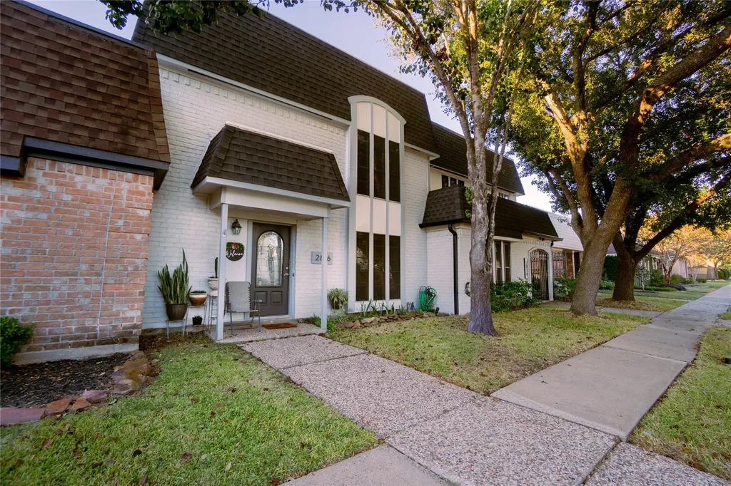 2816 Country Club Drive Pearland TX 77581