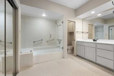 1609 Clubhouse Hill Drive Spicewood TX 78669