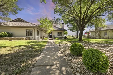 1609 Clubhouse Hill Drive Spicewood TX 78669
