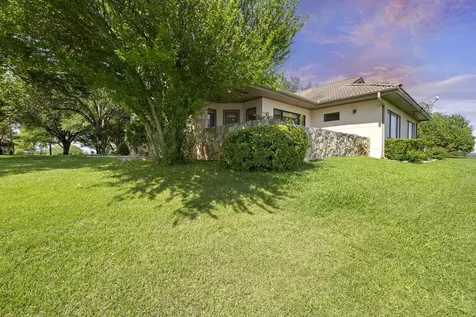 1609 Clubhouse Hill Drive Spicewood TX 78669
