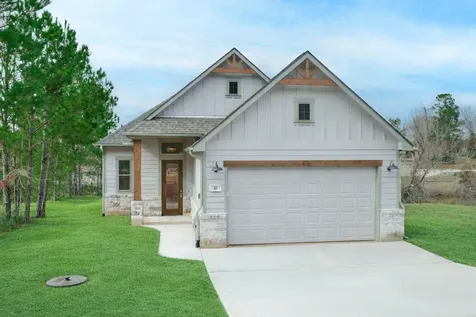 43 Silver Lakes Drive Huntsville TX 77340