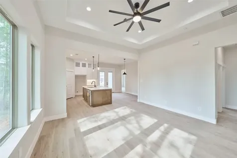 43 Silver Lakes Drive Huntsville TX 77340