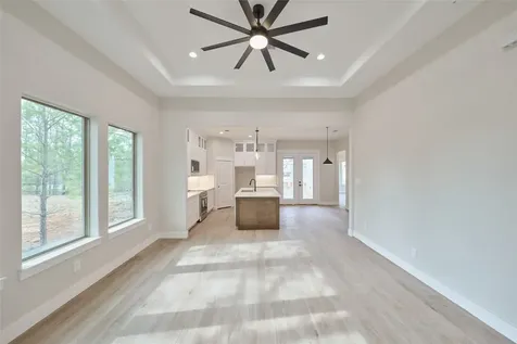 43 Silver Lakes Drive Huntsville TX 77340
