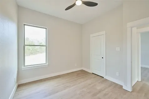 43 Silver Lakes Drive Huntsville TX 77340