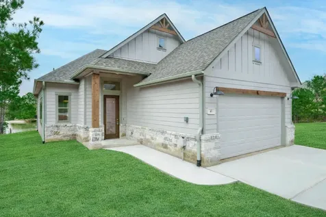 43 Silver Lakes Drive Huntsville TX 77340