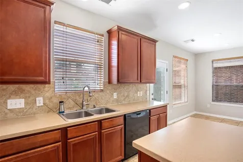 7031 Ballinger Ridge Lane Richmond TX 77407