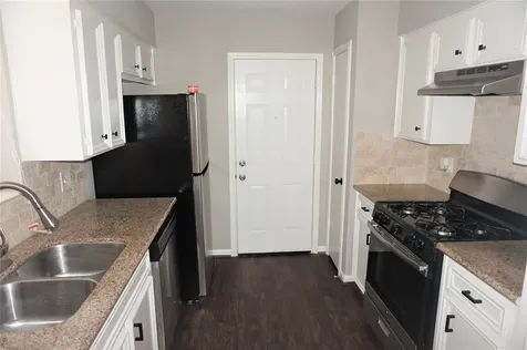 2727 Tinechester Drive Houston TX 77339