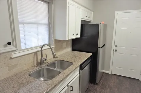 2727 Tinechester Drive Houston TX 77339