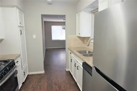 2727 Tinechester Drive Houston TX 77339