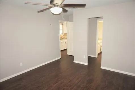 2727 Tinechester Drive Houston TX 77339