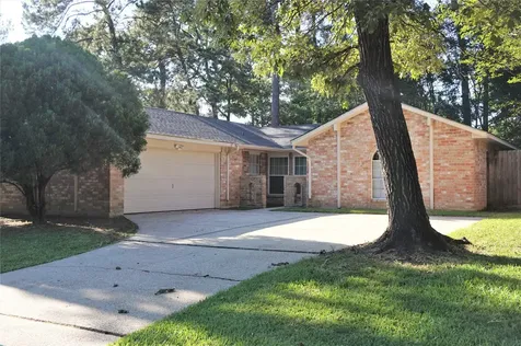 2727 Tinechester Drive Houston TX 77339