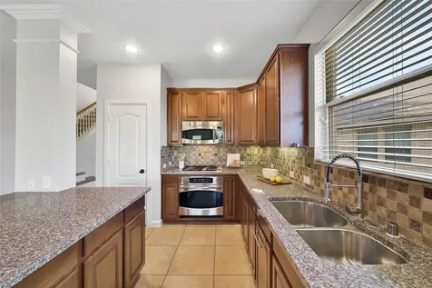 4002 Forest Ridge Landing Houston TX 77084