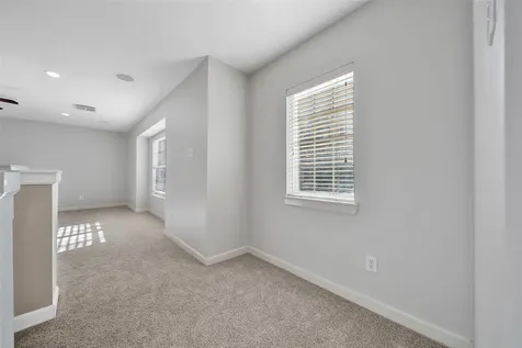 4002 Forest Ridge Landing Houston TX 77084