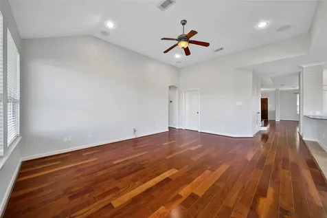 4002 Forest Ridge Landing Houston TX 77084