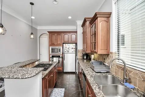 5443 Kansas Street Houston TX 77007