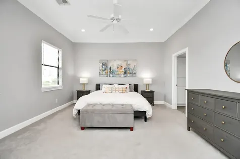 5443 Kansas Street Houston TX 77007