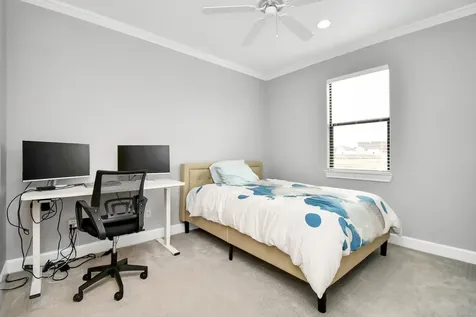 5443 Kansas Street Houston TX 77007