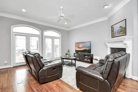 5443 Kansas Street Houston TX 77007