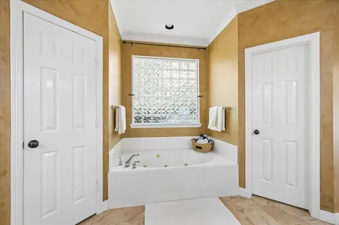 4223 Oak Forest Drive Missouri City TX 77459