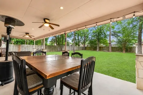 6627 Woodland Oaks Magnolia TX 77354
