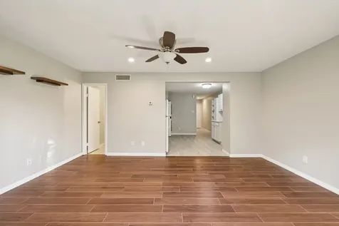 12900 Walden Road 815h Montgomery TX 77356