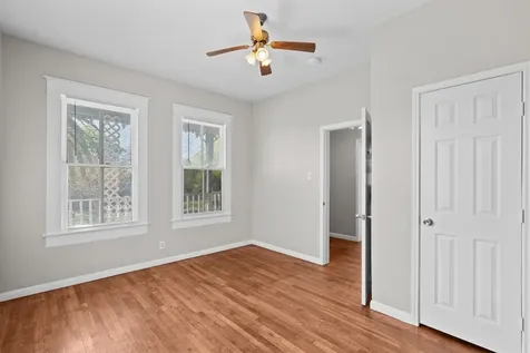 4020 Avenue O 1/2 Up Galveston TX 77550